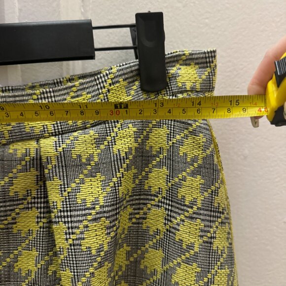 Houndstooth Fit and Flare Skirt (L) - Picture 10 of 11